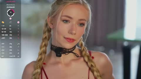 Snapshot of vika54784 chatting on 06-14-26, 05:31 vika54784 online show from 06-14-26, 05:31