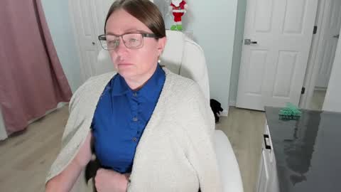 Ukrainian-woman online show from 12-16-24, 06:16