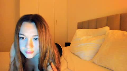 Snapshot of vikawels chatting on 05-14-26, 08:26 Vika online show from 05-14-26, 08:26