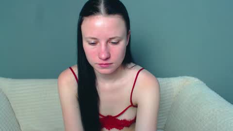 Snapshot of viki_kelt chatting on 12-11-24, 12:33 Viki Kelt online show from 12-11-24, 12:33