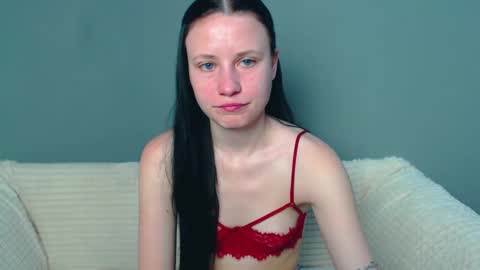 Snapshot of viki_kelt chatting on 12-12-24, 11:47 Viki Kelt online show from 12-12-24, 11:47