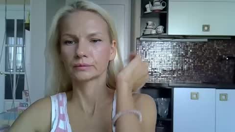 viki_loun5 online show from 10-07-25, 07:49