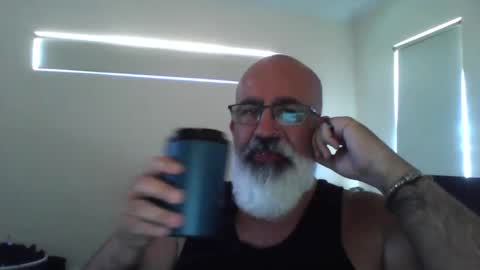 Snapshot of viking666aaa chatting on 01-09-25, 02:22 Viking666 here to play not to pay ladies online show from 01-09-25, 02:22