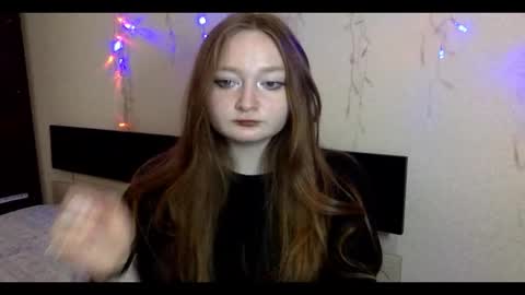 vikippink online show from 10-13-25, 10:04