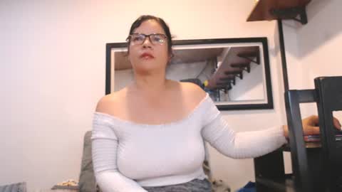 VIKKKTORIAAA online show from 07-03-26, 06:09