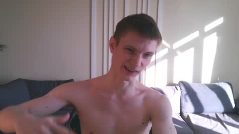 Snapshot of viksons chatting on 01-11-25, 11:45 Max online show from 01-11-25, 11:45