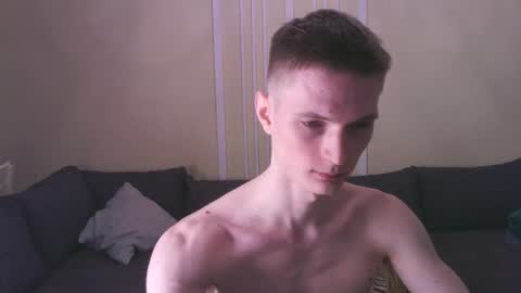 Snapshot of viksons chatting on 02-16-25, 06:10 Max online show from 02-16-25, 06:10