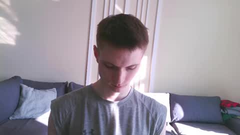 Snapshot of viksons chatting on 03-08-25, 12:30 Max online show from 03-08-25, 12:30