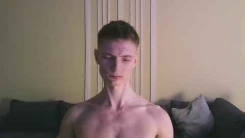 Snapshot of viksons chatting on 10-03-25, 07:00 Max online show from 10-03-25, 07:00