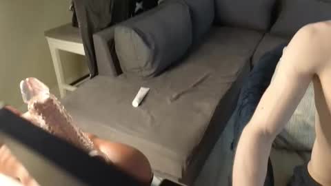 Snapshot of viksons chatting on 10-30-25, 05:35 Max online show from 10-30-25, 05:35