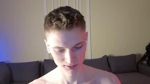 Snapshot of viksons chatting on 02-06-26, 02:42 Max online show from 02-06-26, 02:42