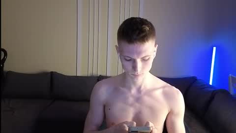 Snapshot of viksons chatting on 03-01-26, 04:20 Max online show from 03-01-26, 04:20