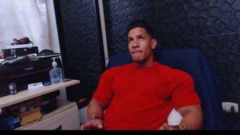 Snapshot of viktorherrera chatting on 01-28-25, 05:56 Viktor Herrera online show from 01-28-25, 05:56