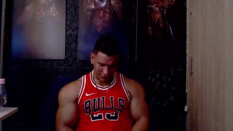 Snapshot of viktorherrera chatting on 03-09-26, 03:38 Viktor Herrera online show from 03-09-26, 03:38