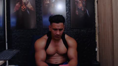 Viktor Herrera online show from 06-10-26, 03:55