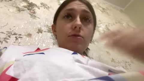 Snapshot of viktoria9898 chatting on 02-20-26, 09:59 Sweett online show from 02-20-26, 09:59