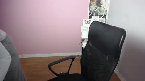 viktoria_lovely online show from 12-20-24, 05:25