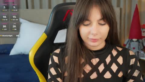 Snapshot of viktoria_storm chatting on 12-26-24, 09:37 Alisa online show from 12-26-24, 09:37