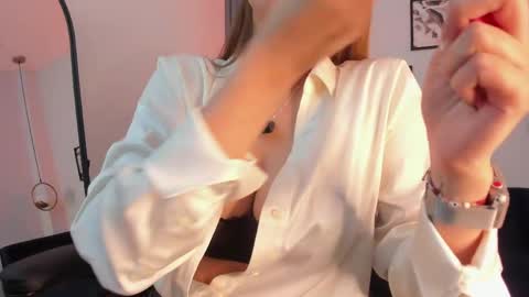 Victoria online show from 04-30-26, 10:25
