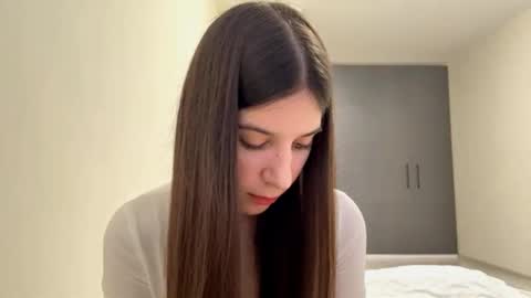 Vivien online show from 02-22-26, 10:03