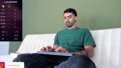 Snapshot of vince_colin chatting on 09-23-25, 12:19 VINCE online show from 09-23-25, 12:19