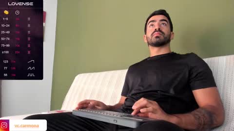 Snapshot of vince_colin chatting on 09-30-25, 01:16 VINCE online show from 09-30-25, 01:16