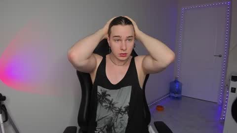 Vincent Strong online show from 01-22-25, 07:57