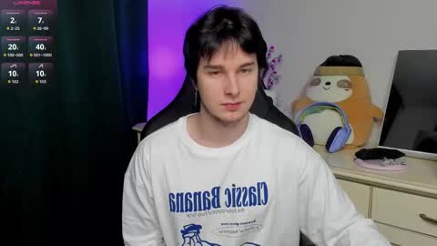 Vincent Strong online show from 03-11-26, 04:24