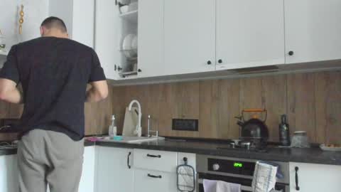 Vincent.  uncut 18cm online show from 01-21-25, 08:30