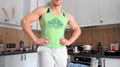 Vincent.  uncut 18cm online show from 03-06-25, 07:25