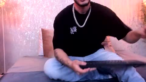 Vincent online show from 09-16-25, 04:02