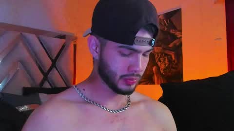 Snapshot of vincentblack_ chatting on 03-02-26, 05:08 Vincent online show from 03-02-26, 05:08