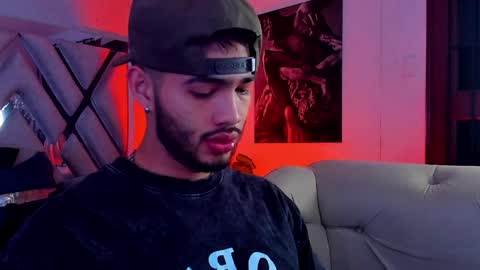 Vincent online show from 04-29-26, 05:44