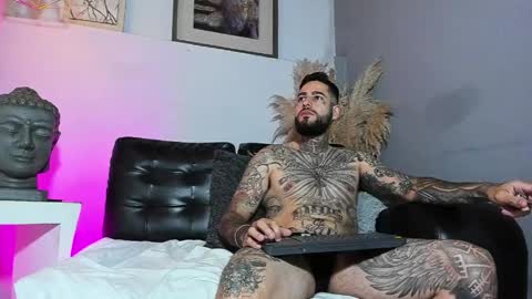 Vincent Sartori online show from 04-10-26, 02:17