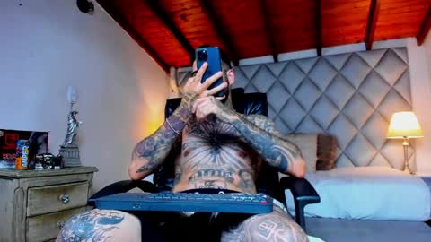 Vincent Sartori online show from 04-15-26, 07:58