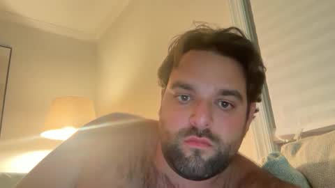 Snapshot of vinfaro27 chatting on 09-21-25, 01:07 Vinfaro27 online show from 09-21-25, 01:07