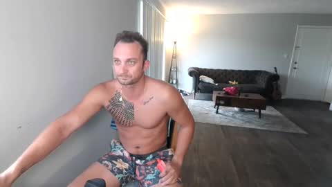 Vinny online show from 10-30-25, 02:40