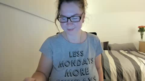 viodetta online show from 04-06-26, 06:42