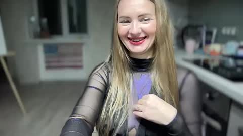 Snapshot of viola_1 chatting on 01-24-25, 05:53 Funny girl online show from 01-24-25, 05:53