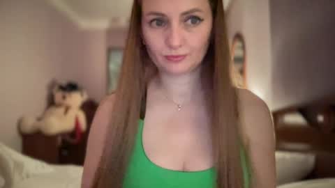 Funny  girl online show from 07-24-26, 10:19