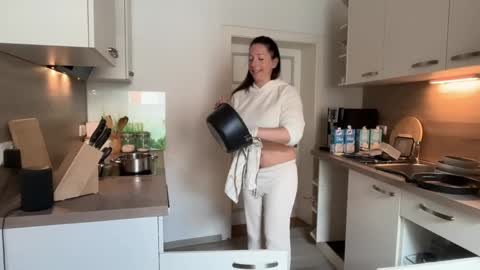 Vio online show from 05-14-26, 10:11