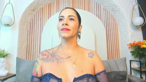 Violette online show from 06-03-26, 10:18