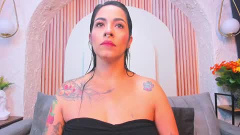 Violette online show from 06-08-26, 10:15
