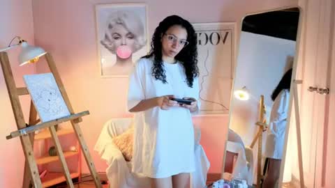 violet__15 online show from 07-18-26, 12:09