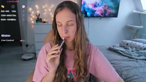 Violet online show from 02-10-26, 11:36