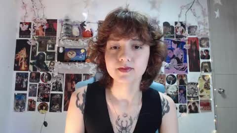 Violet online show from 02-16-25, 06:43