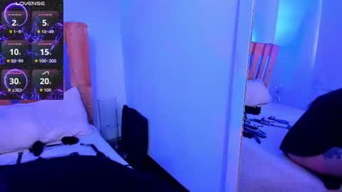 Violet Jones online show from 07-24-26, 04:05