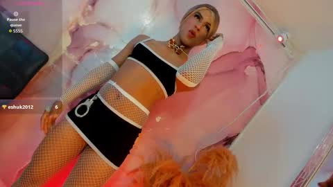 violet_moon01 online show from 03-13-26, 10:05