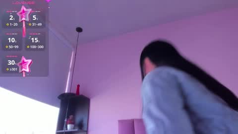 Snapshot of violet_myerrs chatting on 09-22-25, 12:51 violet online show from 09-22-25, 12:51