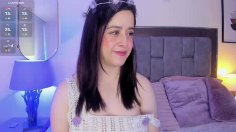 Violet Nova online show from 05-07-26, 11:37